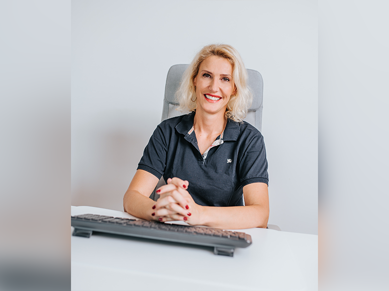 Dr. Gordana Tomasch
